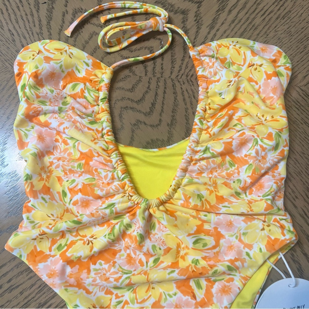 Princess Polly one piece swimsuit Yellow Floral new beach summer pool - Picture 4 of 12
